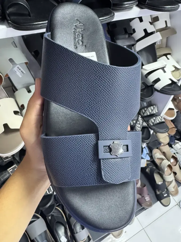 نعل خليجي اليد AET6602