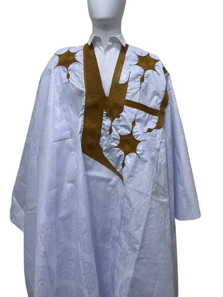 Azbi blanc –boubou 8m avec pantalon 009