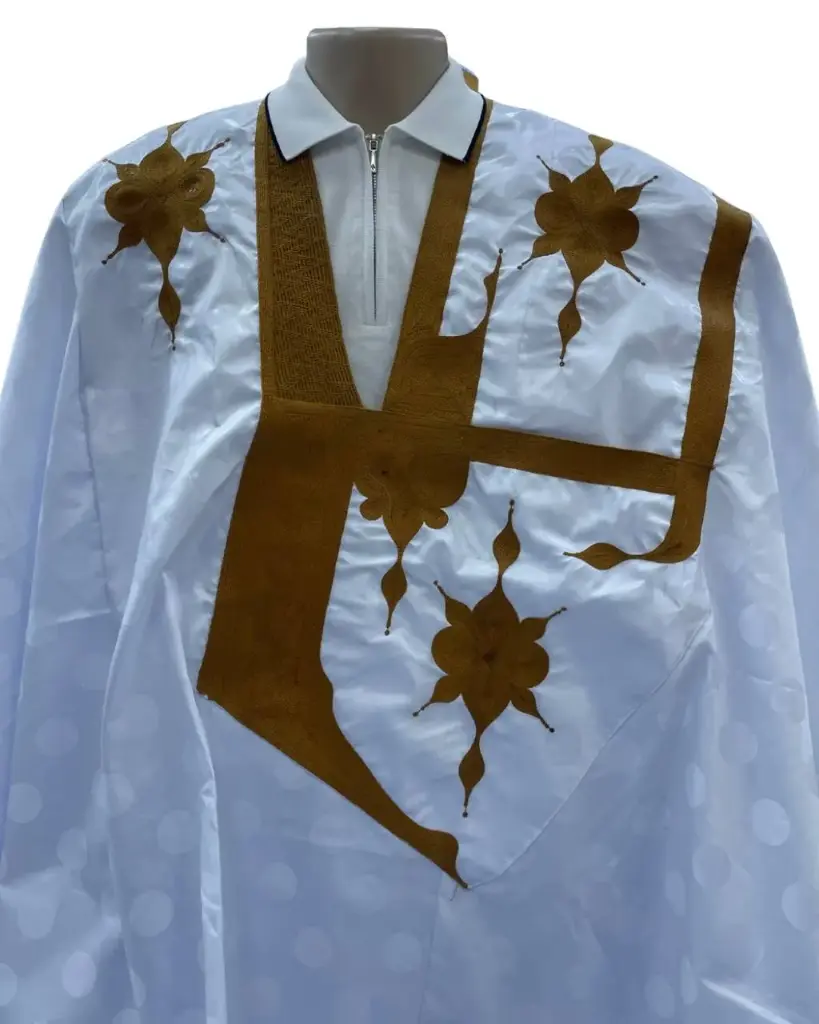 الباشا أبيض دراعة 8م بانتلوه مخيط 3001 