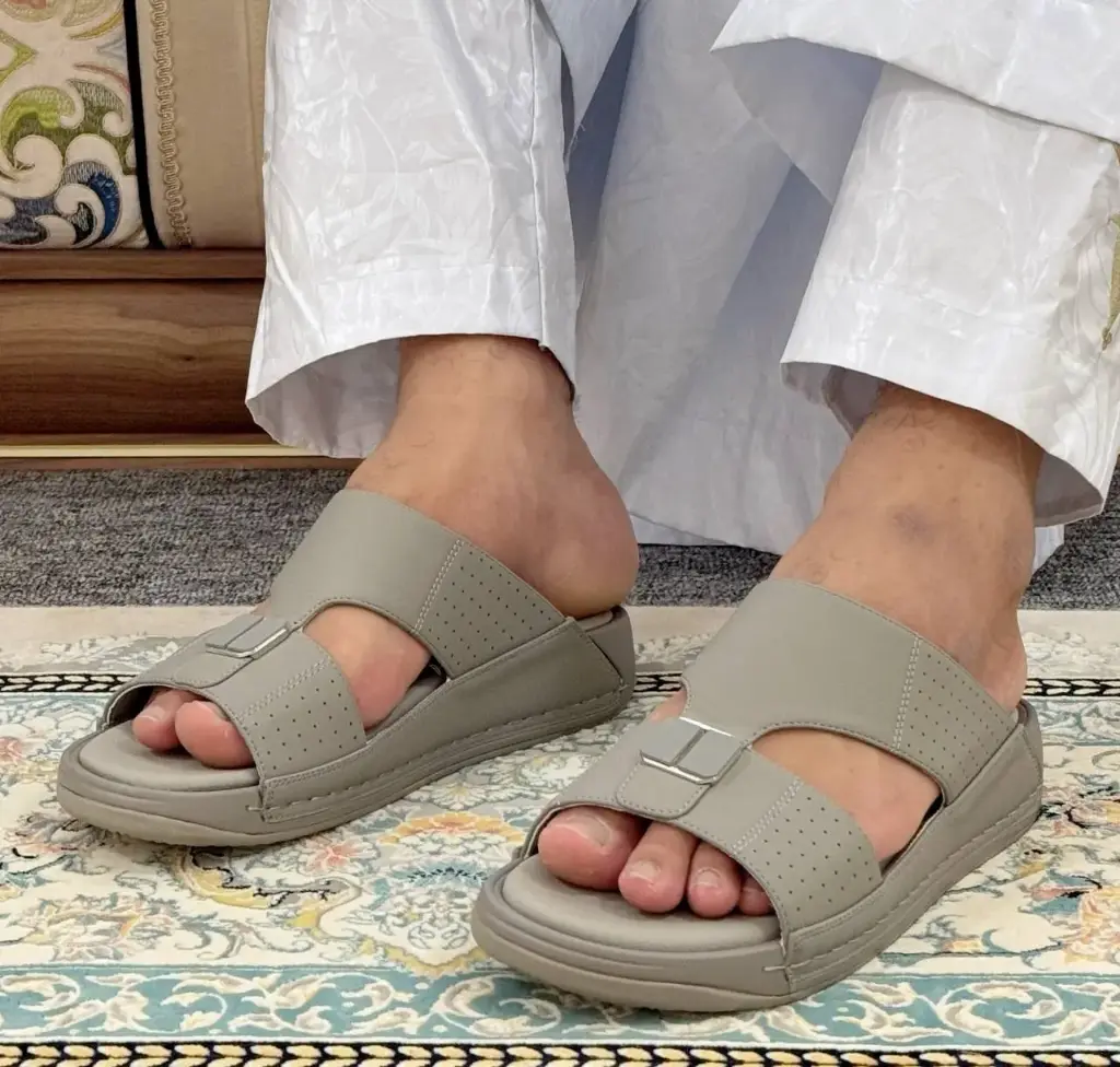 نعل خليجي business Class gs09917