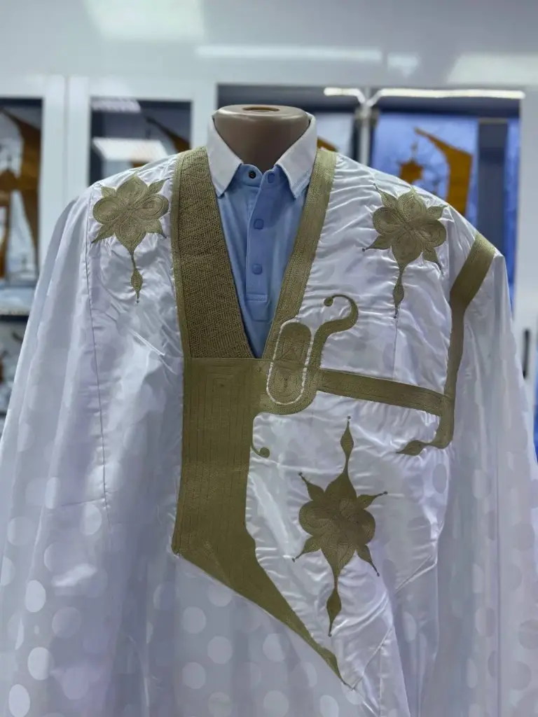 جزنير أبيض دراعة 8م تاي مخيط 1608 