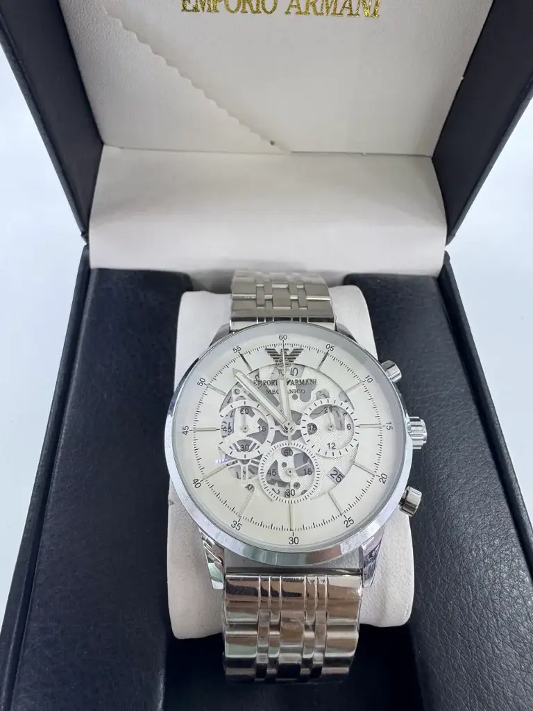 ساعة EMPORIO ARMANI حديد W1