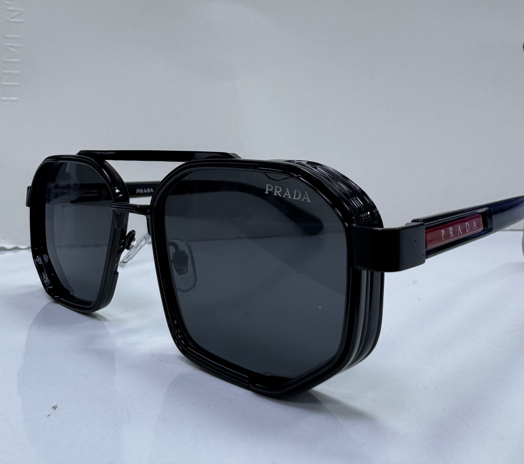 نظارات شمسية PRADA 004