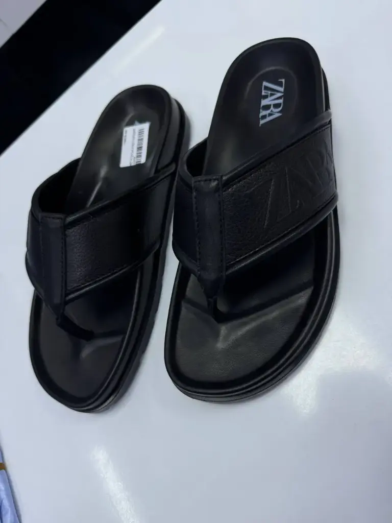 نعل ماركة za25160-1 Zara 